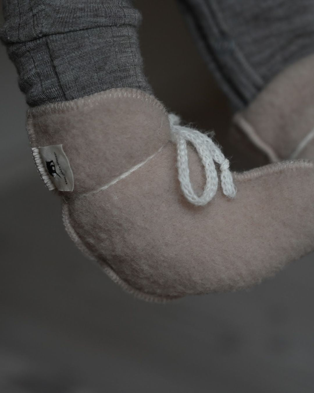 Babyfutter i uld - Beige (0-3 måneder)