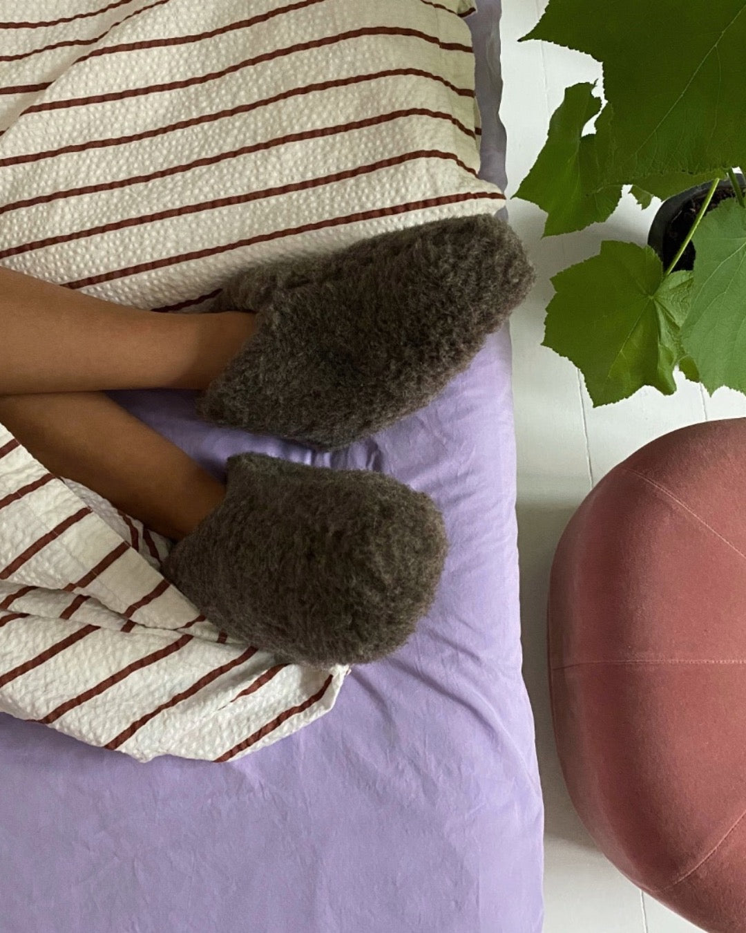 Uldhjemmesko – Mørkegrå/brun (Lav model)