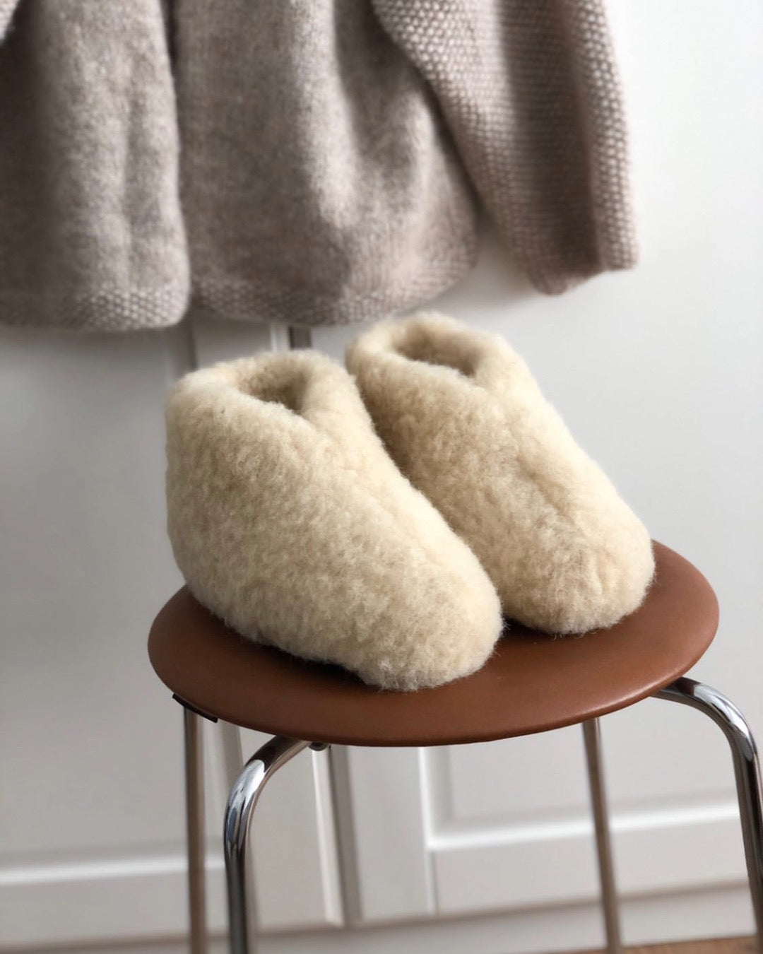 Uldhjemmesko – hvid (Lav model)