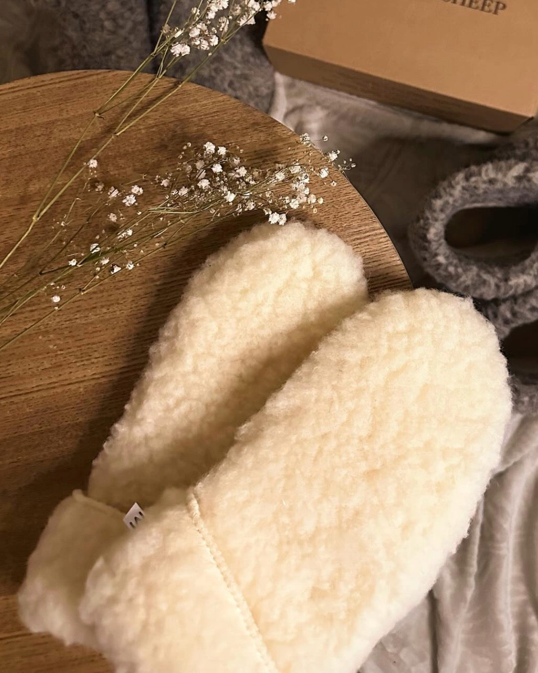 Lammeuldsvanter - Hvid