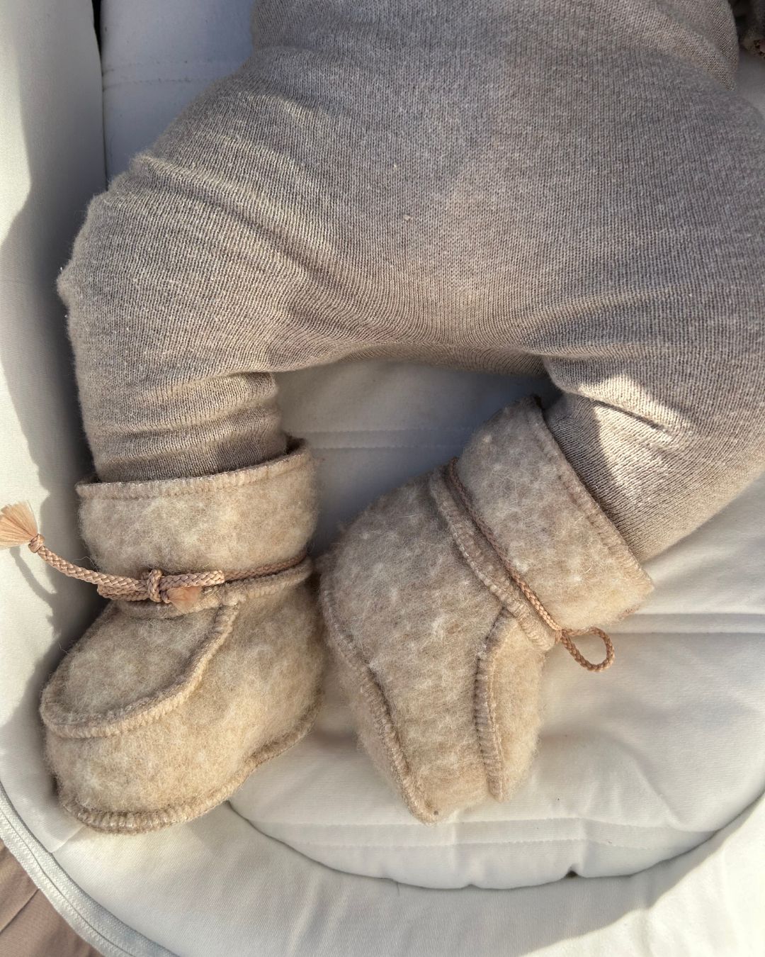 Babyhjemmesko i uld - Beige (3-6 måneder)